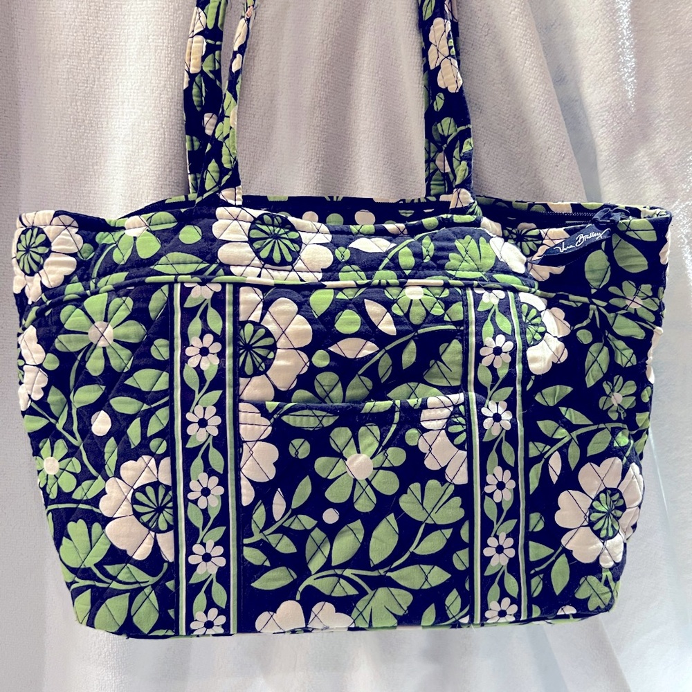Vera Bradley Mandy “Lucky You” pattern tote